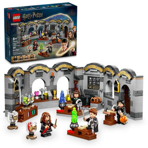 LEGO Hogwarts Castle: Potions Class 76431 Building Kit