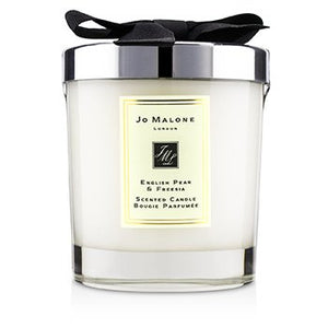 English Pear &amp; Freesia Scented Candle